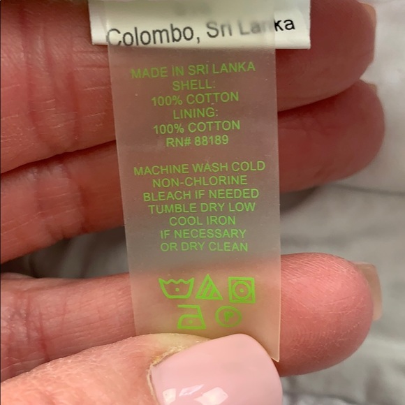 Lilly Pulitzer Walsh Shorts - Picture 8 of 8